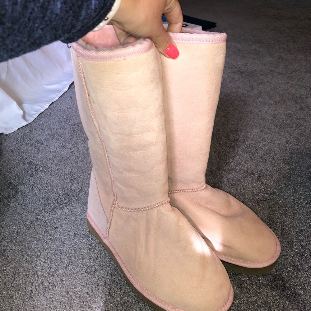 UGG Classic Tall Pink